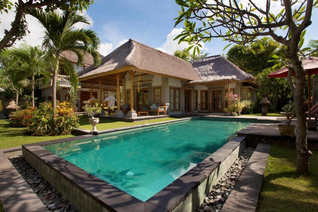 Taman Sari Bali Cottages Banyuwedang Chambre photo